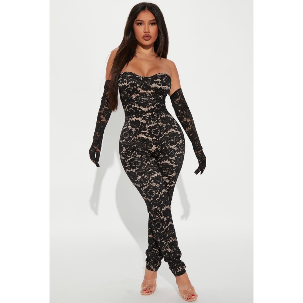 FashionNova lace jumpsuit